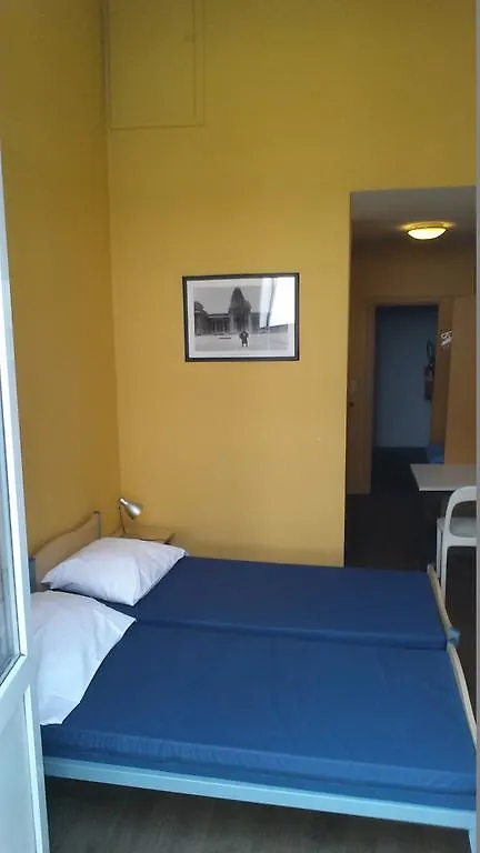 Van Gogh Youth Hostel City Centre Brussels