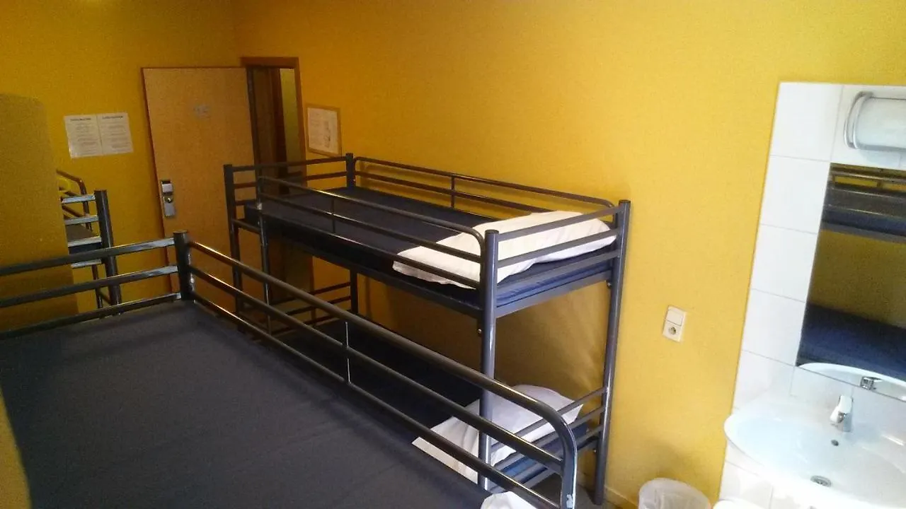 Van Gogh Youth Hostel City Centre Brussels